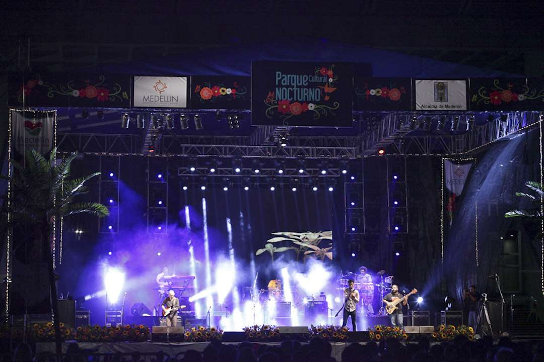 La Eterna Concert
